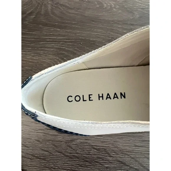 Cole Haan Women's Wingtip Oxford Shoes Navy & Ivory Leather 10B Preppy Retro - Picture 4 of 5